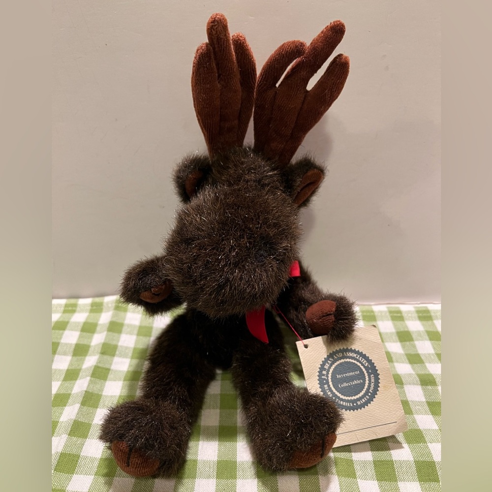 NWT J.B. BEAN & ASSOCIATES MOOSE STUFFED ANIMAL.